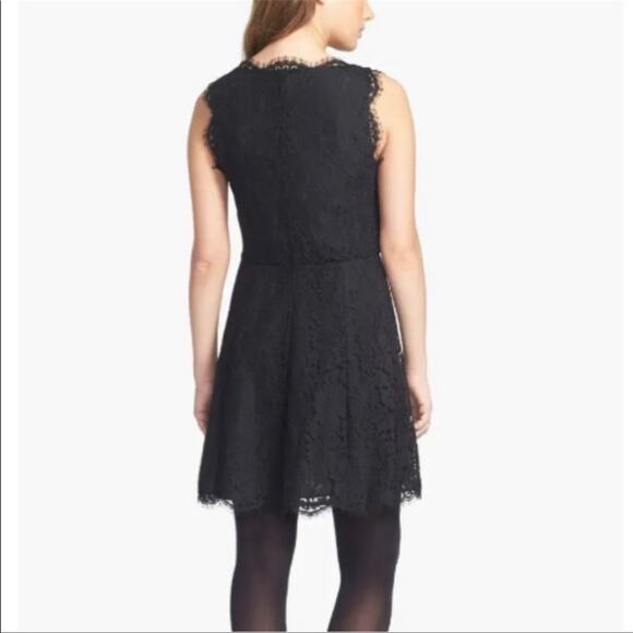 Joie Nikolina B. Lace A-Line Mini Dress in Size small - Picture 3 of 12